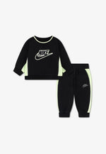 tuta Nike