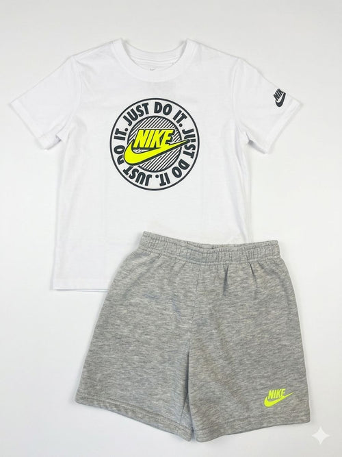 Completo Nike